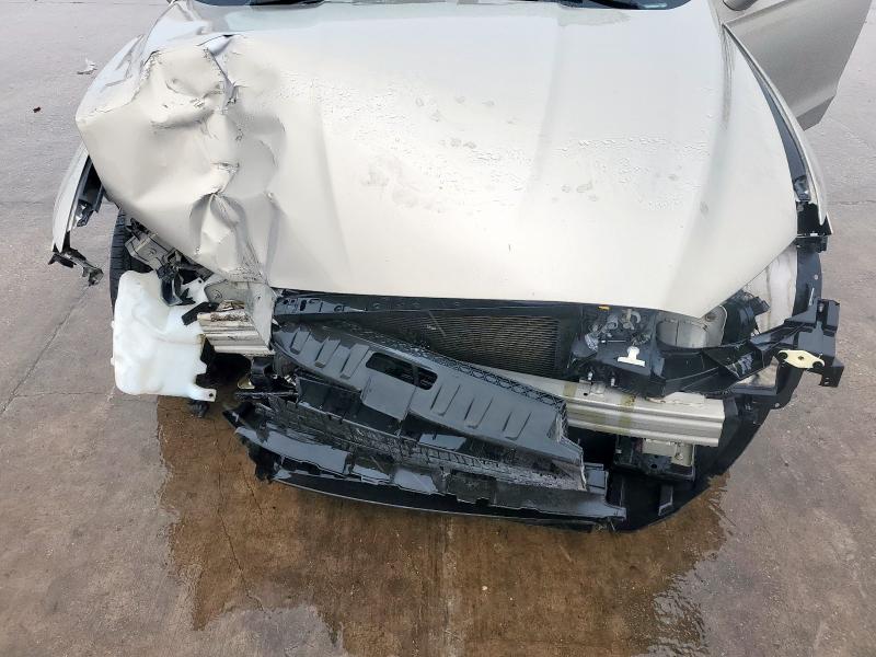 Photo 11 from auction – 2015 FORD FUSION SE with VIN 3FA6P0H74FR237855