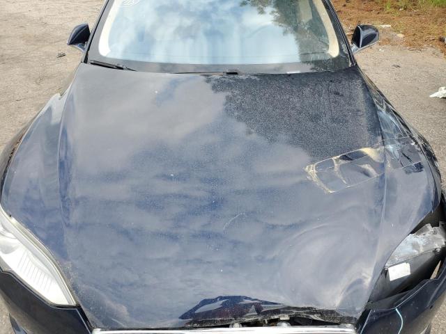 Photo 11 from auction – 2014 TESLA MODEL S with VIN 5YJSA1H16EFP37415