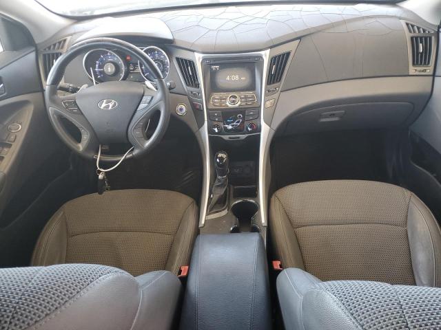 Photo 8 from auction – 2012 HYUNDAI SONATA SE with VIN 5NPEC4AC5CH352107