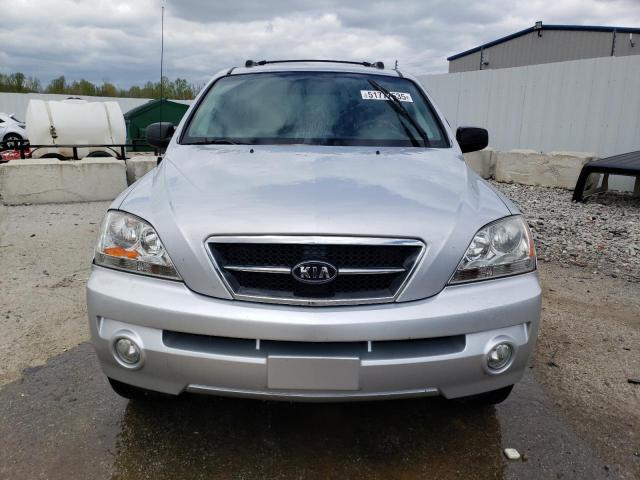 Photo 5 from auction – 2005 KIA SORENTO EX with VIN KNDJC733955452873