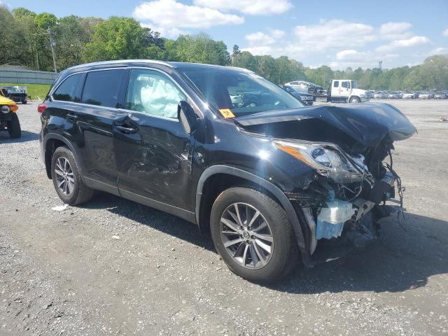 Photo 4 from auction – 2019 TOYOTA HIGHLANDER with VIN 5TDJZRFH3KS599097