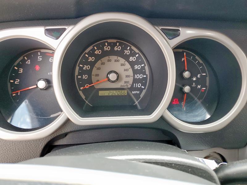 Photo 9 from auction – 2005 TOYOTA 4RUNNER SR with VIN JTEZU14R450046850