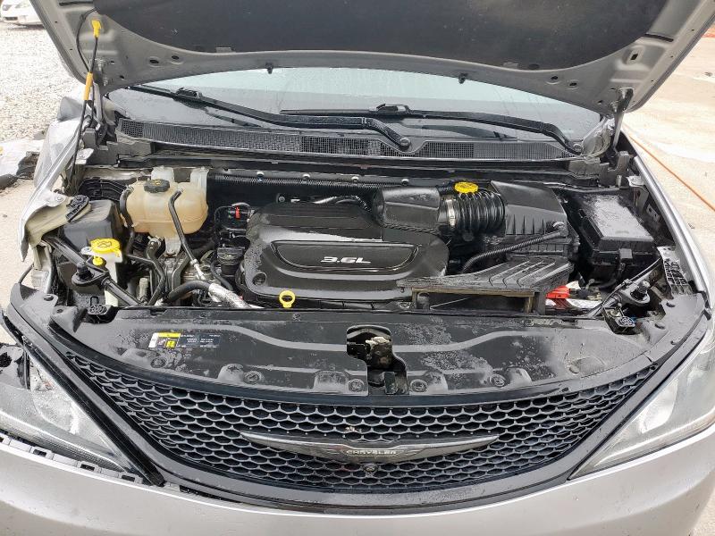 Photo 12 from auction – 2019 CHRYSLER PACIFICA L with VIN 2C4RC1GG7KR541692