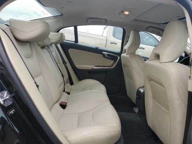 Photo 10 from auction – 2017 VOLVO S60 PLATIN with VIN LYV402HM0HB140598