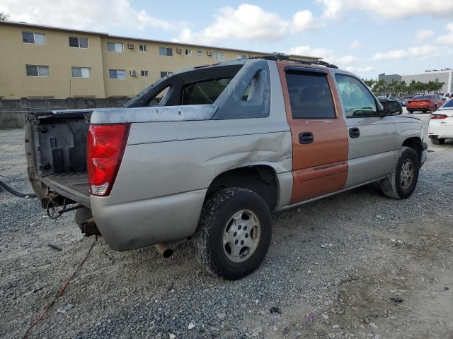 Photo 3 from auction – 2005 CHEVROLET AVALANCHE with VIN 3GNEC12Z55G202356