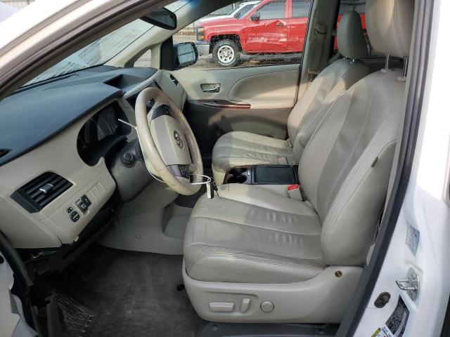 Photo 7 from auction – 2014 TOYOTA SIENNA XLE with VIN 5TDYK3DC2ES450952