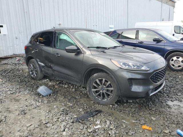 Photo 4 from auction – 2020 FORD ESCAPE SE with VIN 1FMCU9G65LUA04361