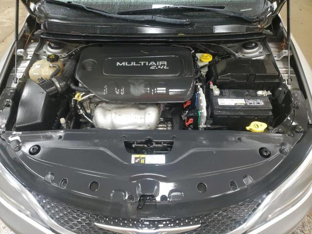 Photo 11 from auction – 2015 CHRYSLER 200 LIMITE with VIN 1C3CCCAB4FN622901
