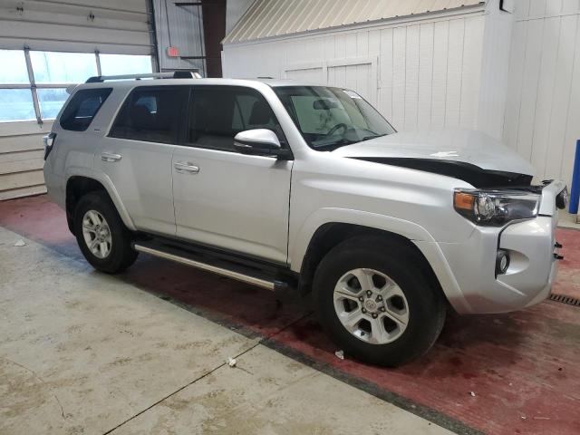 Photo 4 from auction – 2019 TOYOTA 4RUNNER SR with VIN JTEZU5JR0K5206037