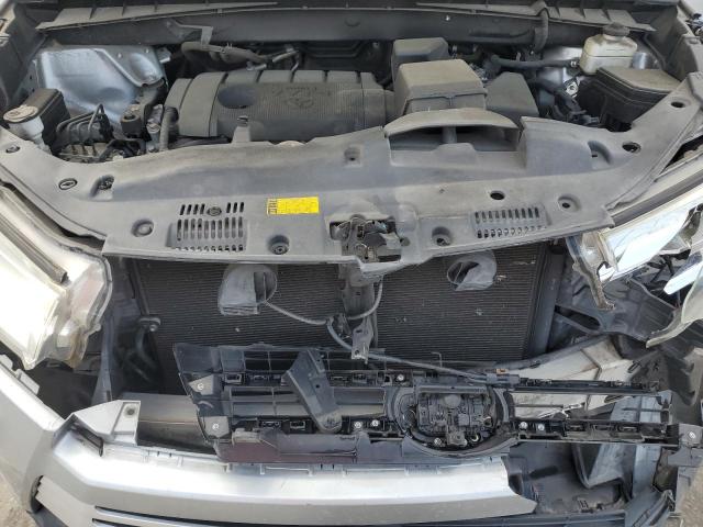 Photo 12 from auction – 2017 TOYOTA HIGHLANDER with VIN 5TDZARFH1HS025861
