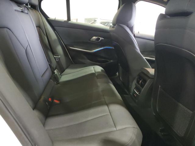 Photo 10 from auction – 2021 BMW 330XI with VIN 3MW5R7J04M8B83799