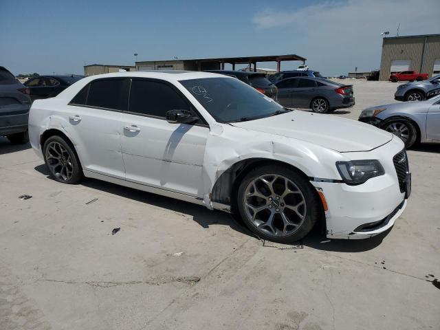 Photo 4 from auction – 2015 CHRYSLER 300 S with VIN 2C3CCABG7FH756227