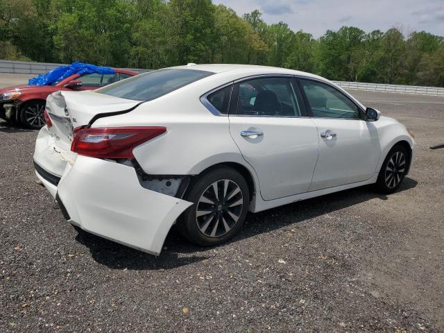Photo 3 from auction – 2018 NISSAN ALTIMA 2.5 with VIN 1N4AL3AP2JC149735