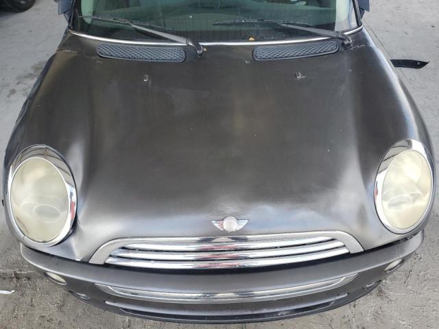 Photo 11 from auction – 2006 MINI COOPER with VIN WMWRC33526TK15620