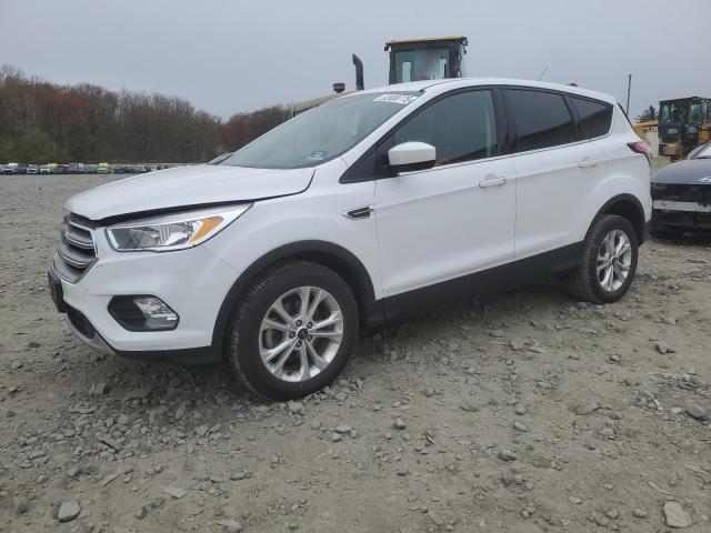 Photo 1 from auction – 2017 FORD ESCAPE SE with VIN 1FMCU0GD8HUE83294