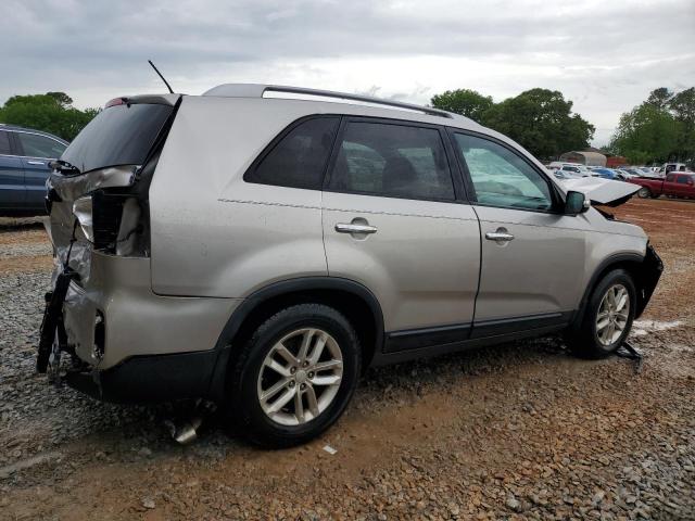 Photo 3 from auction – 2015 KIA SORENTO LX with VIN 5XYKT4A64FG658448