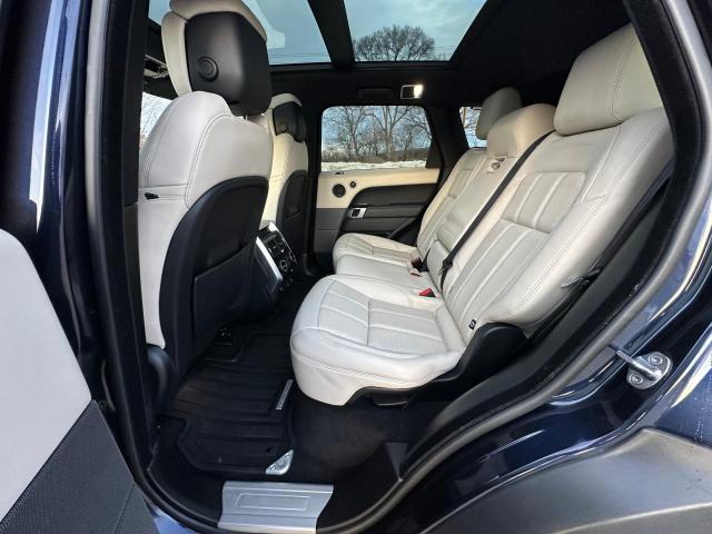 Photo 14 from auction – 2019 LAND ROVER RANGE ROVE with VIN SALWV2SV2KA837855