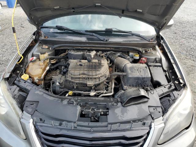 Photo 11 from auction – 2012 CHRYSLER 200 TOURIN with VIN 1C3CCBBG1CN304444