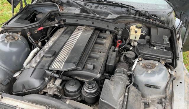 Photo 7 from auction – 2000 BMW Z3 2.3 with VIN 4USCH9348YLG04170