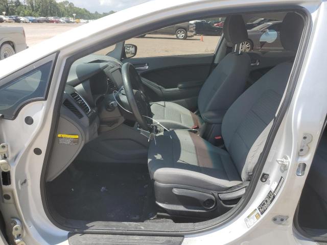 Photo 7 from auction – 2018 KIA FORTE LX with VIN 3KPFL4A7XJE179211