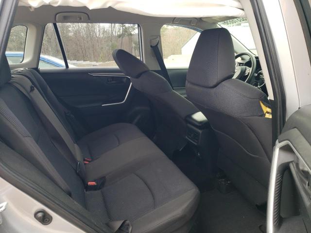 Photo 11 from auction – 2019 TOYOTA RAV4 LE with VIN JTMLWRFV5KD513338