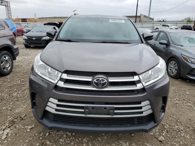 Фото 5 с аукциона – 2017 TOYOTA HIGHLANDER с VIN 5TDZARFH8HS024691