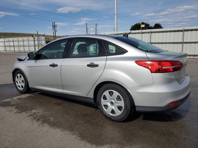Photo 2 from auction – 2016 FORD FOCUS S with VIN 1FADP3E23GL228856
