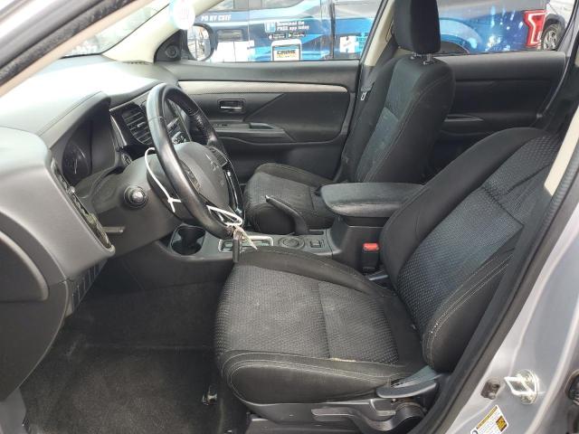 Снимка 7 от търг – 2016 MITSUBISHI OUTLANDER с VIN JA4AD3A34GZ040097