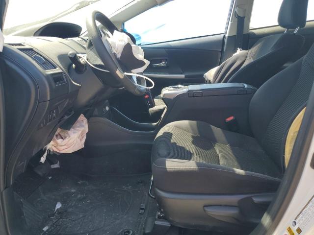 Photo 7 from auction – 2017 TOYOTA PRIUS V with VIN JTDZN3EU0HJ070917