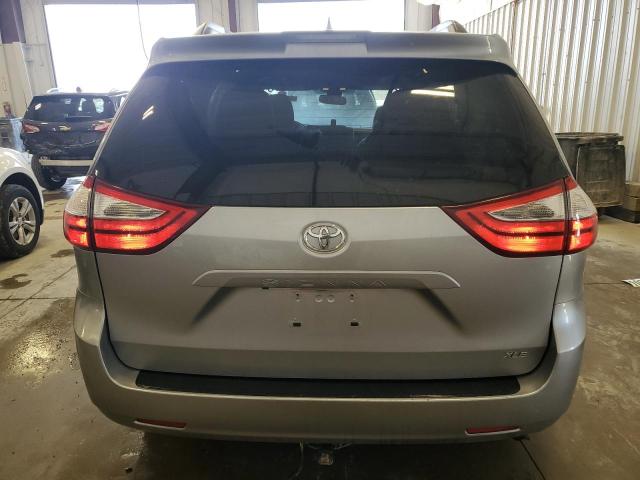 Photo 6 from auction – 2018 TOYOTA SIENNA XLE with VIN 5TDYZ3DC7JS910466