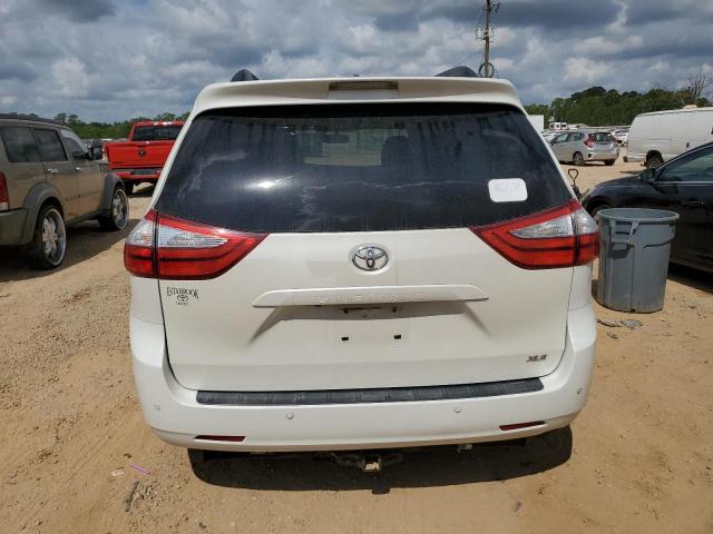 Photo 6 from auction – 2017 TOYOTA SIENNA XLE with VIN 5TDYZ3DC3HS768756