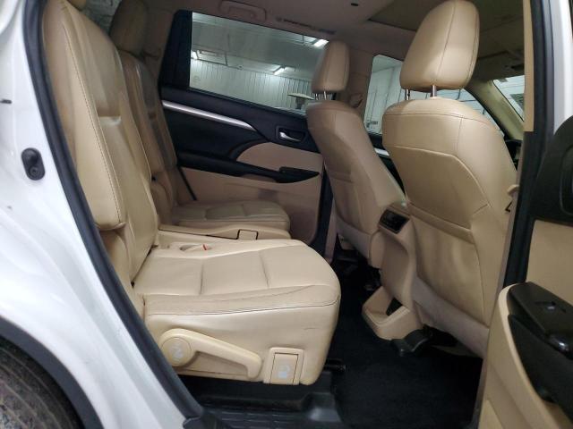 Photo 11 from auction – 2018 TOYOTA HIGHLANDER with VIN 5TDKZRFH8JS544194