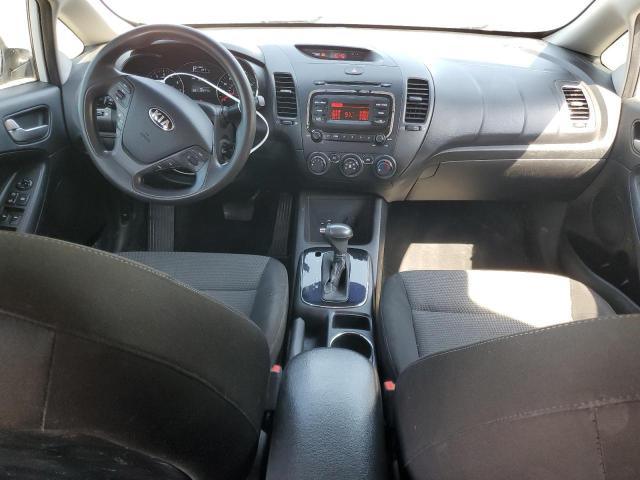 Photo 8 from auction – 2017 KIA FORTE LX with VIN 3KPFK4A70HE063285