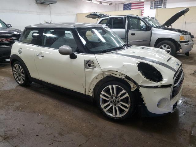 Photo 4 from auction – 2017 MINI COOPER S with VIN WMWXP7C38H2A45812