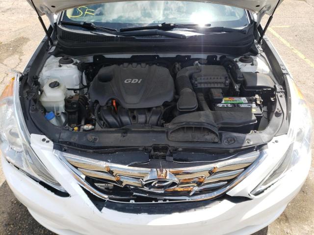 Photo 11 from auction – 2013 HYUNDAI SONATA SE with VIN 5NPEC4AC6DH570431