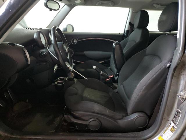 Photo 7 from auction – 2009 MINI COOPER S with VIN WMWMF73569TT94788