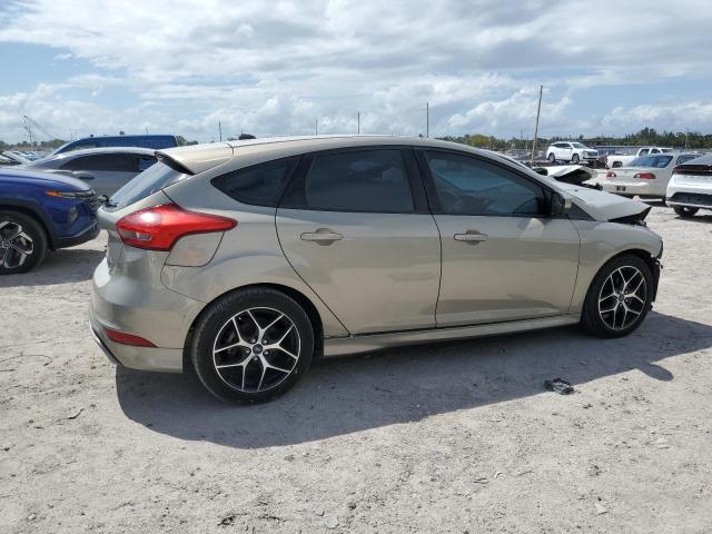 Photo 3 from auction – 2016 FORD FOCUS SE with VIN 1FADP3K28GL202029