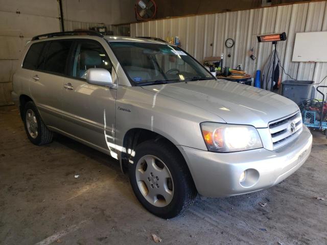 Снимка 4 от търг – 2004 TOYOTA HIGHLANDER с VIN JTEEP21A240006260