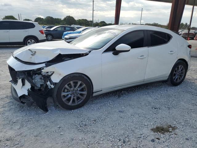 MAZDA 3 2022 with VIN JM1BPAJL2N1509429 - Photo from auction