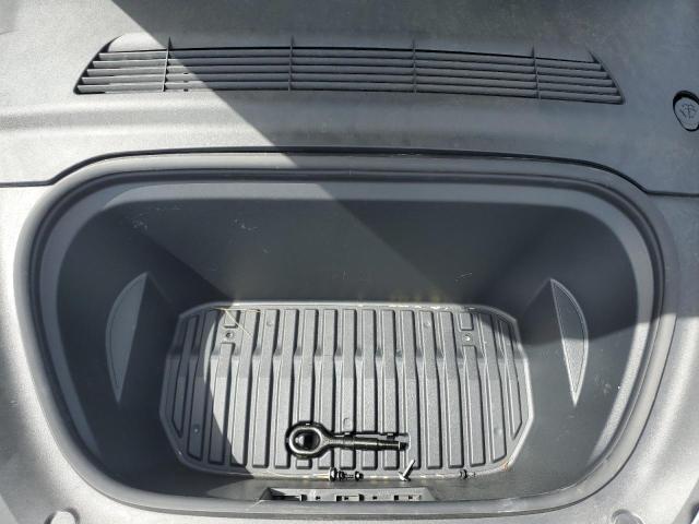 Photo 11 from auction – 2024 TESLA MODEL Y with VIN 7SAYGDEDXRF055641