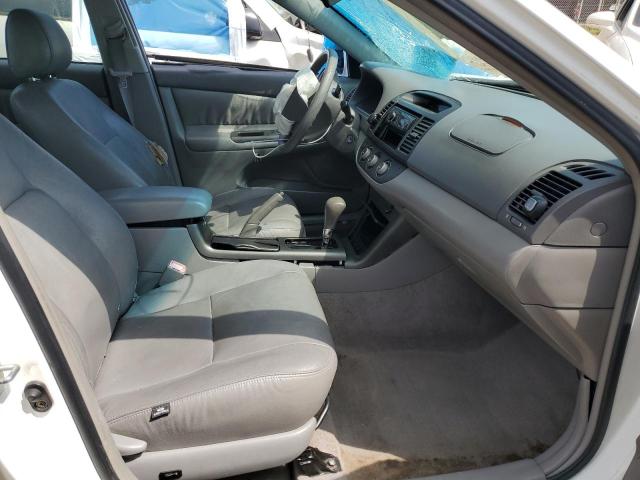Photo 7 from auction – 2005 TOYOTA CAMRY LE with VIN 4T1BE32K85U382302