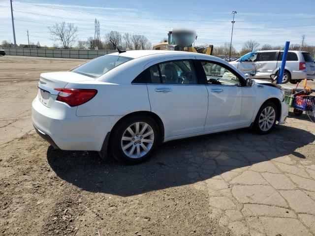 Photo 3 from auction – 2013 CHRYSLER 200 LIMITE with VIN 1C3CCBCG2DN550791