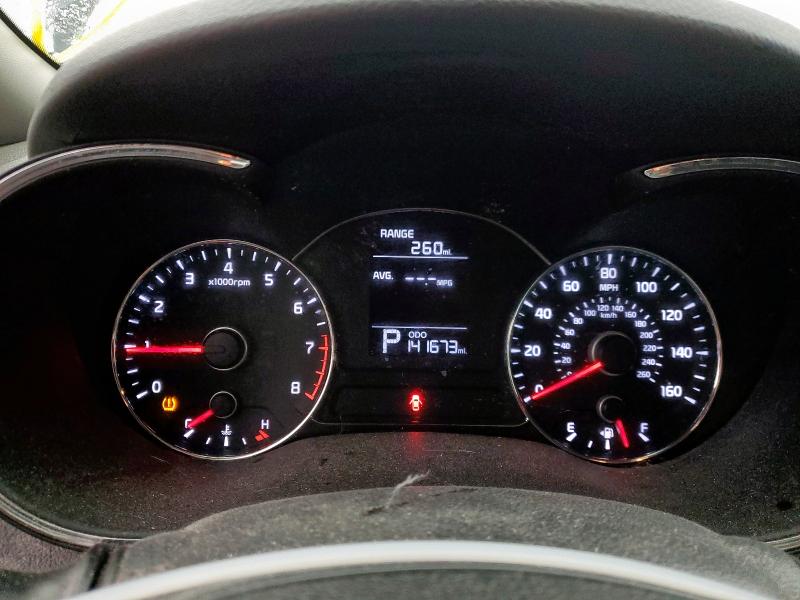 Photo 9 from auction – 2016 KIA FORTE LX with VIN KNAFX4A60G5537428