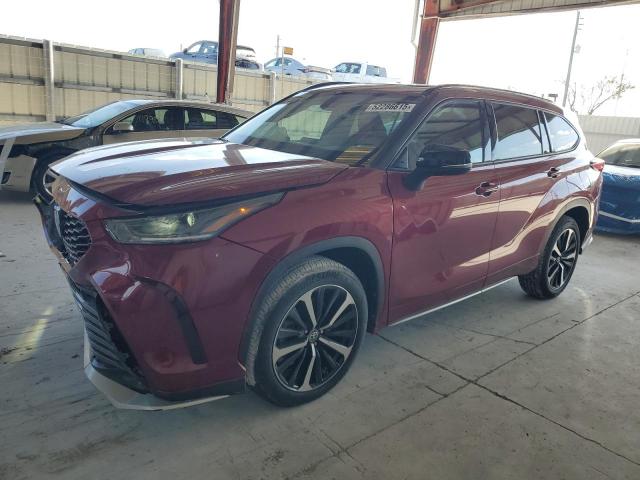 TOYOTA HIGHLANDER 2022 with VIN 5TDLZRAH3NS135604 - Photo from auction