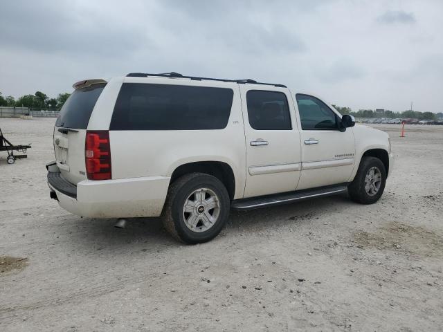 Photo 3 from auction – 2008 CHEVROLET SUBURBAN C with VIN 1GNFC16078R200970