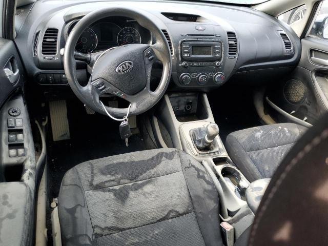 Photo 8 from auction – 2017 KIA FORTE LX with VIN 3KPFK4A75HE047793