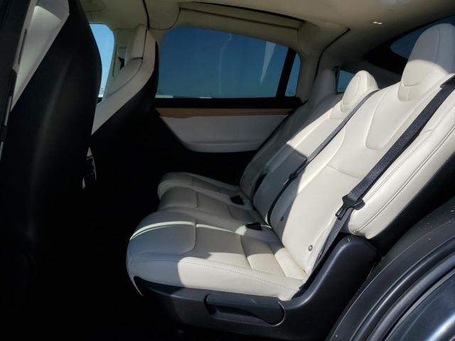 Photo 11 from auction – 2018 TESLA MODEL X with VIN 5YJXCAE26JF100094