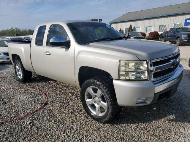 Photo 4 from auction – 2007 CHEVROLET SILVERADO with VIN 1GCEK19067E508060