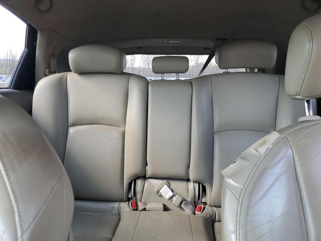 Photo 10 from auction – 2004 INFINITI FX35 with VIN JNRAS08W34X215098