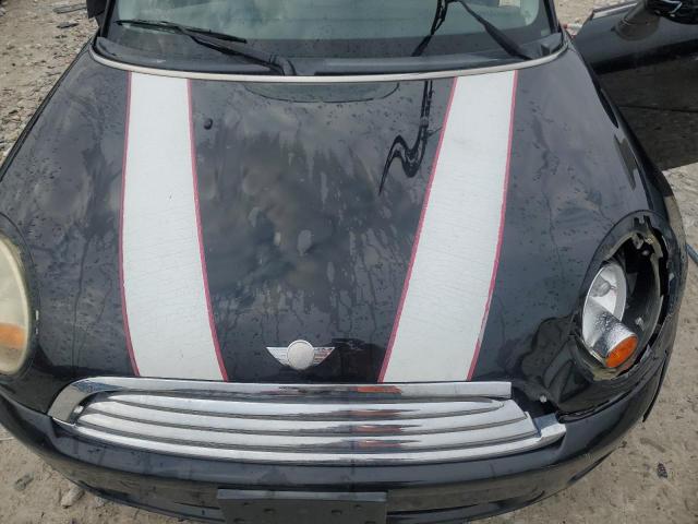 Photo 11 from auction – 2010 MINI COOPER with VIN WMWMF3C59ATU77936